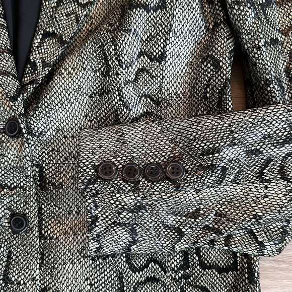 Veda Snake Print Leather Jacket - Black and Gray - Picture 9 of 13